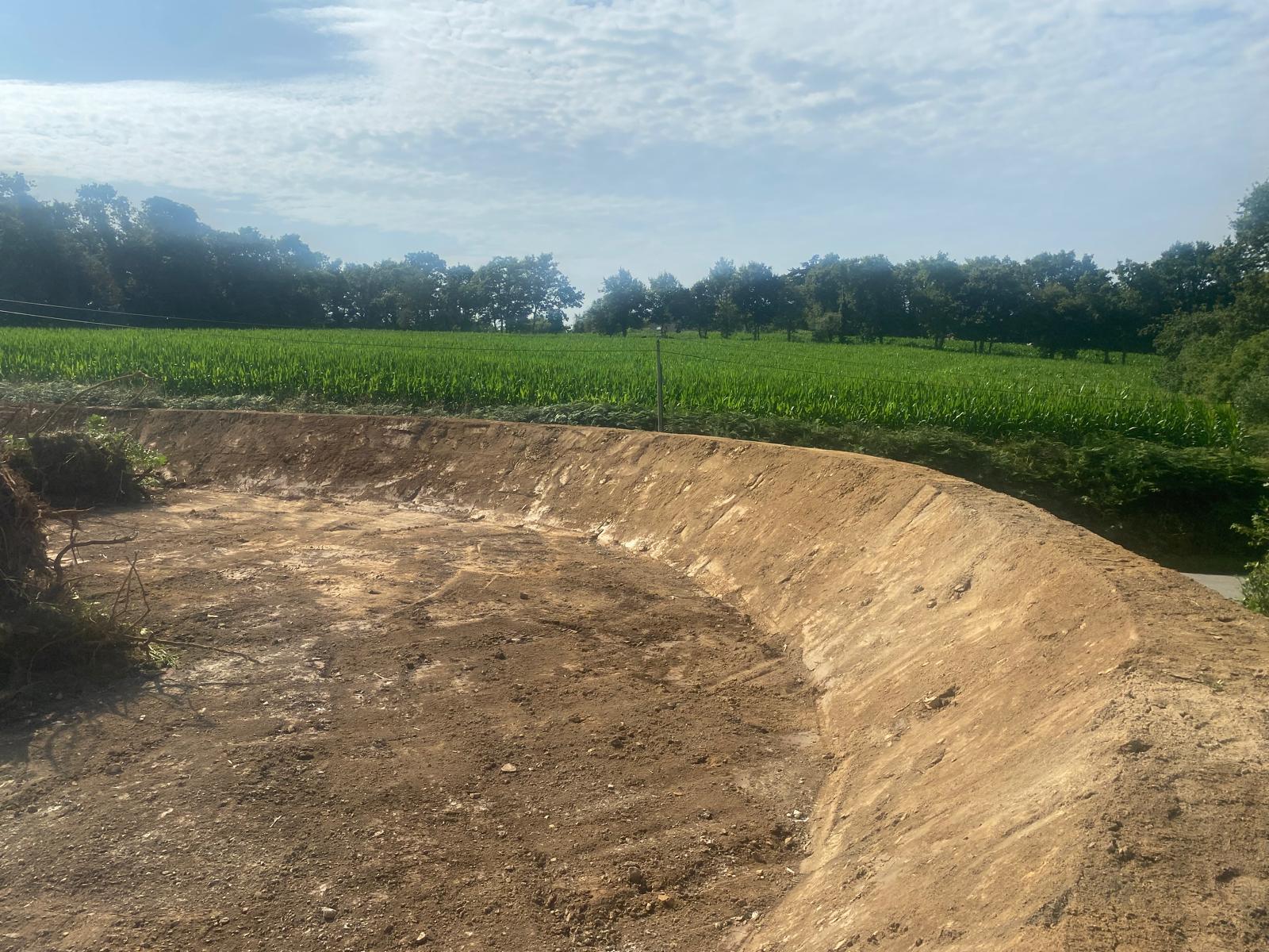 Tony Tp Location Broyeur A Beton A Landerneau Talus 2 1